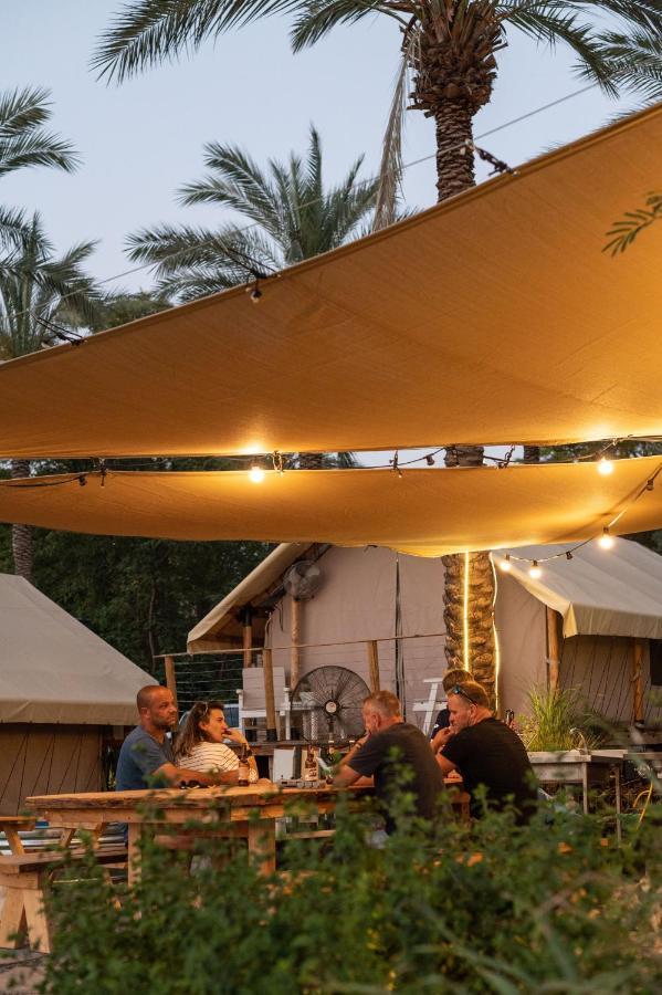 Sky Glamping Boutique Hotel Ramot Ngoại thất bức ảnh