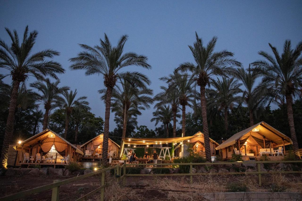 Sky Glamping Boutique Hotel Ramot Ngoại thất bức ảnh