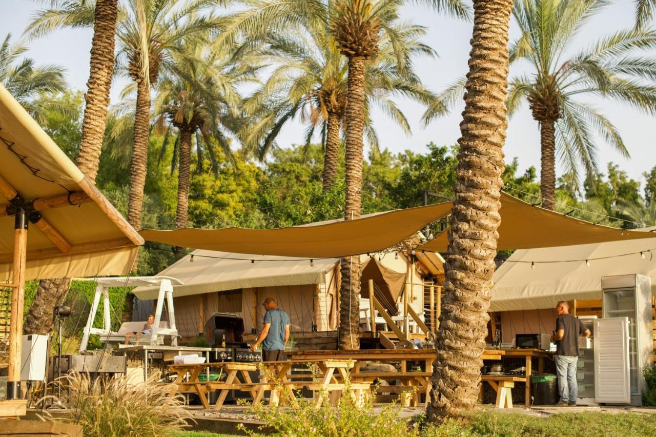 Sky Glamping Boutique Hotel Ramot Ngoại thất bức ảnh